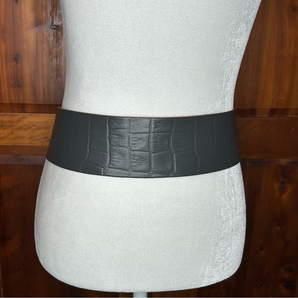 Vintage '84 Paris Statement Wide Belt Croute de Cuir Leather with Silver Buckle - Picture 6 of 17